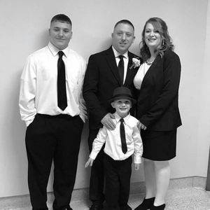 Meet your Posher, Derrick